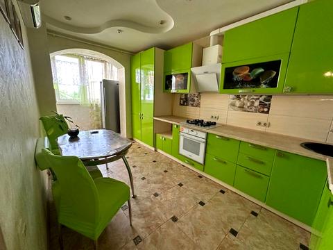 квартира за адресою Щаслива вул., 61