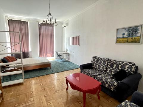 квартира за адресою Інститутська вул., 13-А