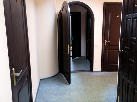 комерційна за адресою Покровська, 12