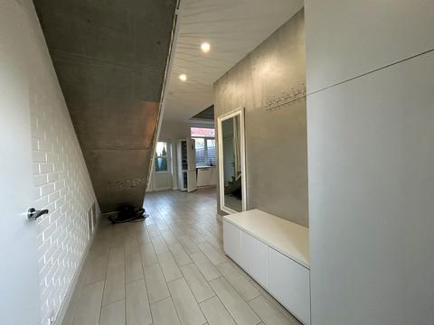 дом по адресу Абрикоси, 1