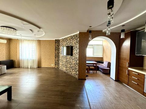 квартира за адресою Академіка Сахарова вул., 34