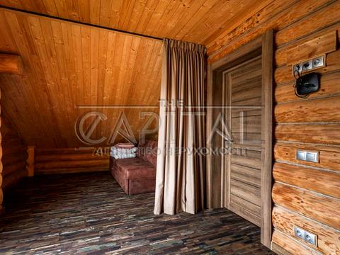 будинок за адресою Боброва