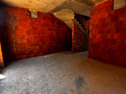 будинок за адресою Зоряна вул.