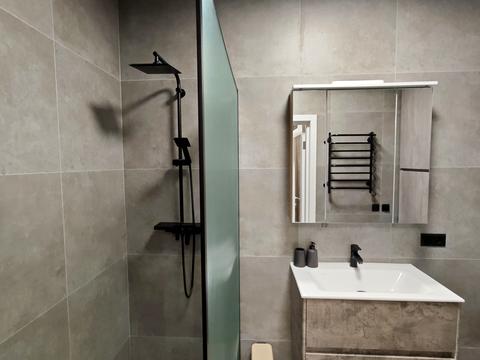 квартира за адресою Ревуцького вул., 40-В
