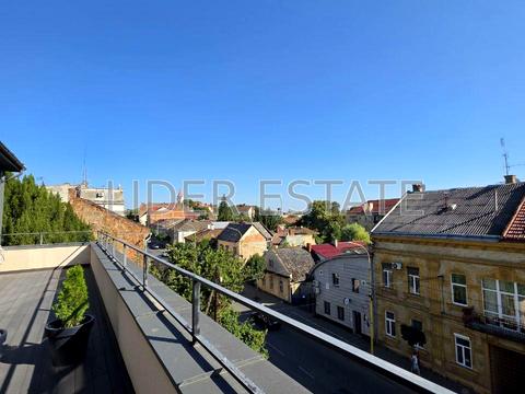 квартира за адресою Собранецька, 24