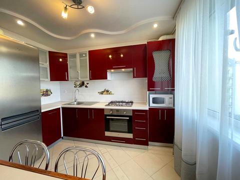 квартира за адресою Василя Симоненка вул., 40
