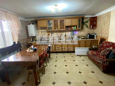 будинок за адресою Сергія Альмужного, 12