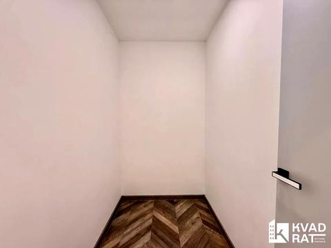 квартира по адресу Макогона ул., 3