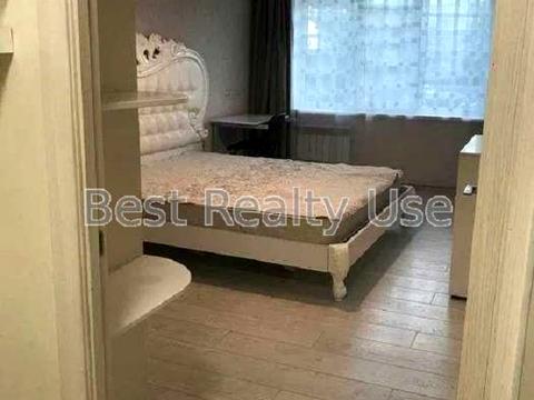 квартира по адресу Оболонская пл. (Дружбы Народов СССР), 1