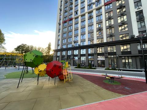 квартира за адресою Любомира Гузара просп. (Космонавта Комарова), 9-б