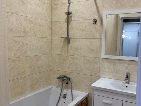 квартира за адресою Академіка Сахарова вул., 3г