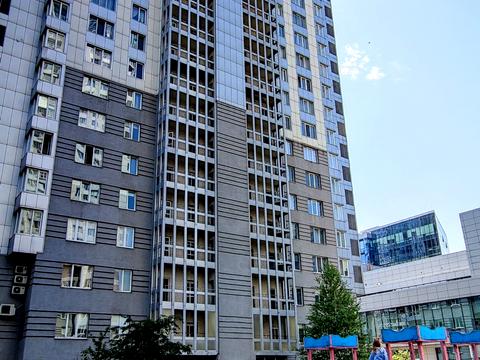 квартира за адресою Дніпровська набережна вул., 1-А