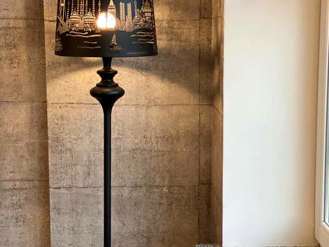 комерційна за адресою Дмитра Яворницького просп. (Карла Маркса), 72-Б