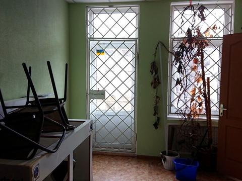 комерційна за адресою Громадянська вул., 5