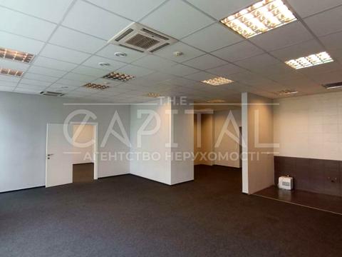 комерційна за адресою Антоновича вул. (Горького), 33В