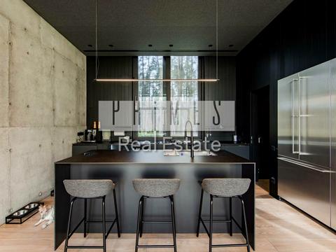 дом по адресу Озёрная ул.