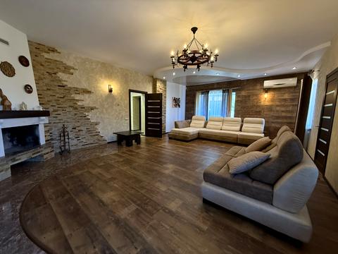 дом по адресу Івана Багряного ул. (Леоніда Бразова), 17