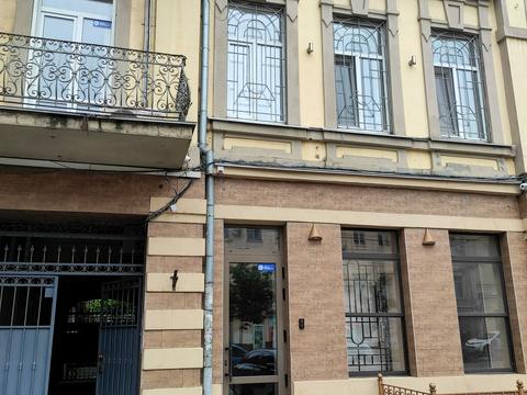 комерційна за адресою Велика Арнаутська вул., 121