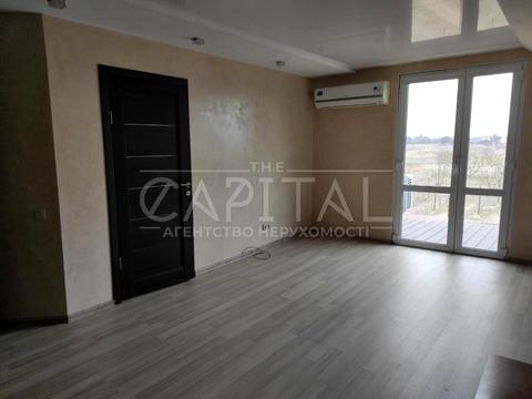 будинок за адресою с. Русанів, Набережна