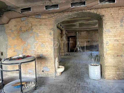 коммерческая по адресу Саксаганского ул., 84-86