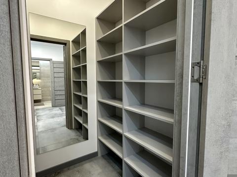 квартира по адресу Ревуцкого ул., 40-В