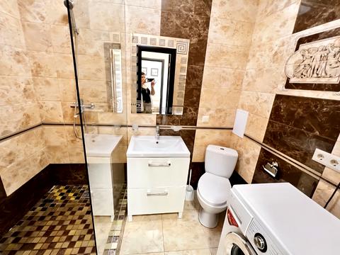 квартира за адресою Каманіна, 16а/1