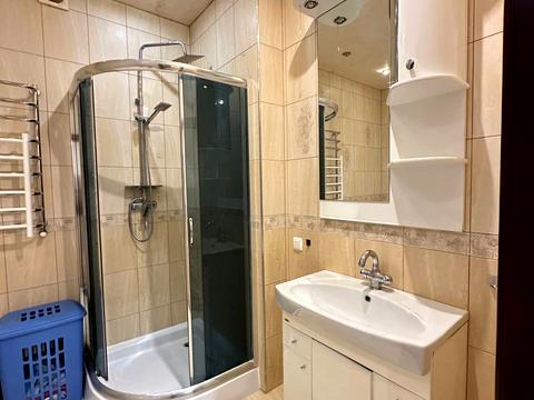 квартира по адресу Академика Сахарова ул., 80а