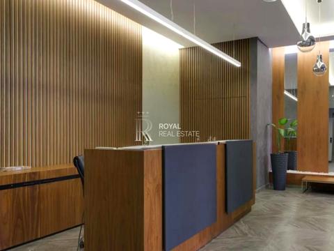 комерційна за адресою Івана Франка вул., 4