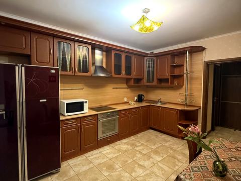квартира за адресою Срібнокільська вул., 22