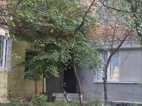 комерційна за адресою Володимира Вернадського вул. (Дзержинського), 35