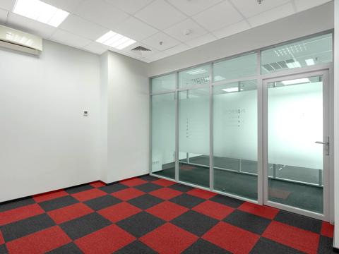 коммерческая по адресу Николая Амосова ул., 12