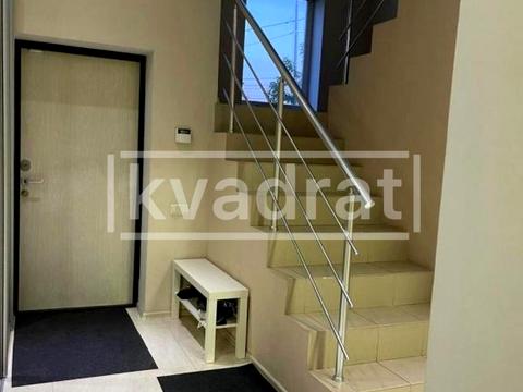 будинок за адресою Центральна вул.