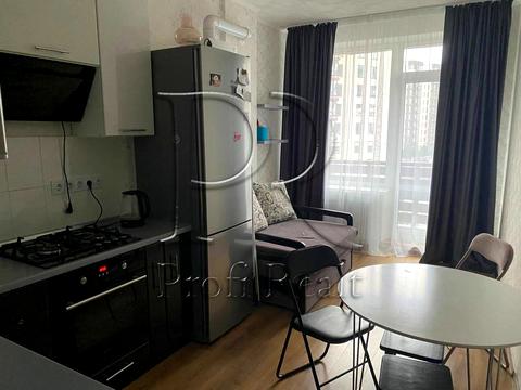 квартира по адресу Героев Небесной Сотни просп., 16/2