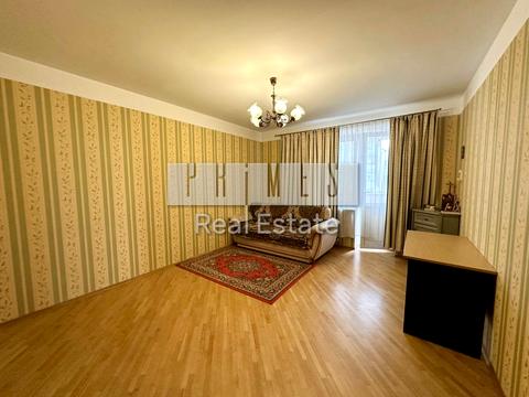 квартира по адресу Верховинца Василия ул., 10