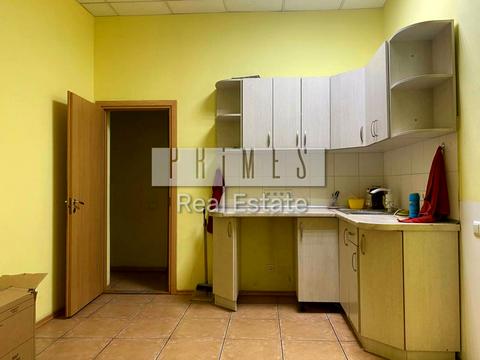 комерційна за адресою Новодарницька вул., 27