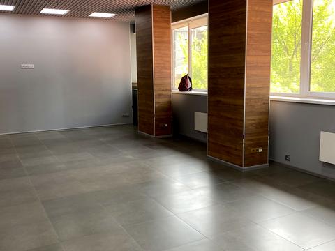 комерційна за адресою Європейська вул. (Миронова), 9-А