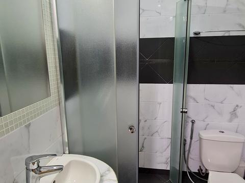 квартира за адресою Героїв полку "Азов" вул. (Маршала Малиновського), 8