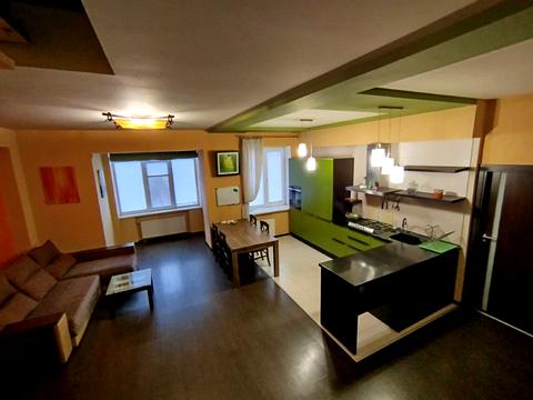 квартира за адресою Нескорених вул., 32б