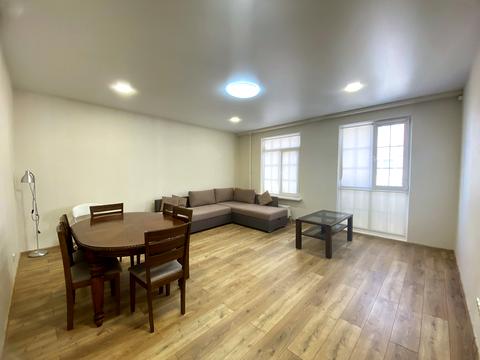 квартира за адресою Дмитра Луценка вул. (Крейсера "Аврора"), 8