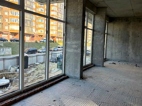 комерційна за адресою Трускавецька вул., 48