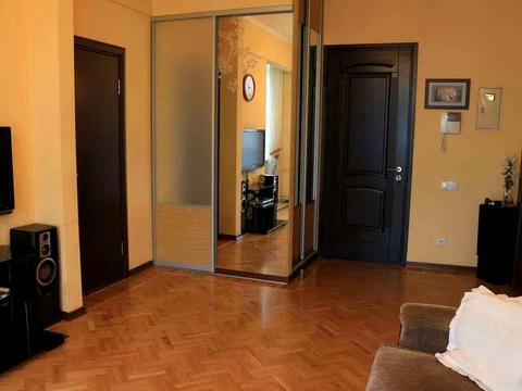 квартира за адресою Воскресенська вул., 27