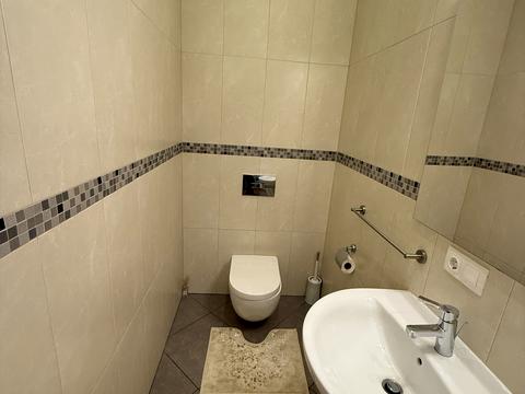 будинок за адресою Вишнева, 41А