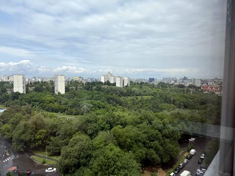квартира за адресою Миколи Амосова вул., 4