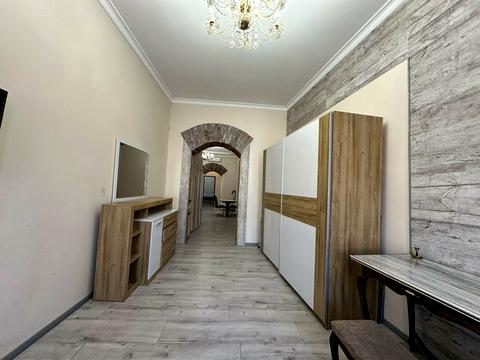 квартира за адресою Івана Франка вул., 104