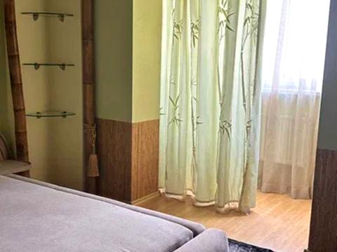 квартира за адресою Лариси Руденко вул., 10