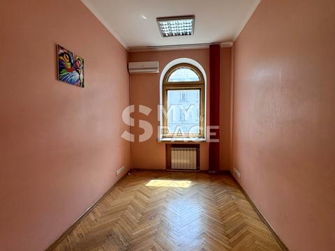 коммерческая по адресу Шота Руставели ул., 4
