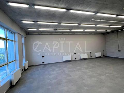 коммерческая по адресу Степана Бандеры просп. (Московський), 8