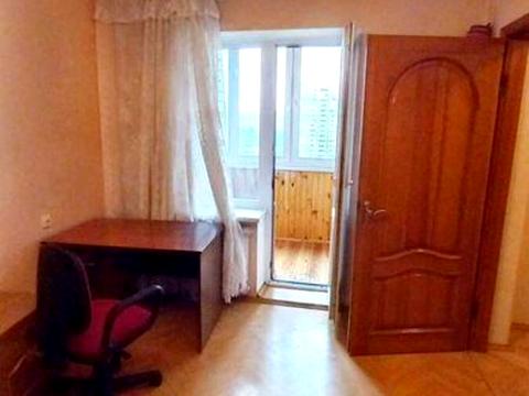 квартира за адресою Ревуцького вул., 8