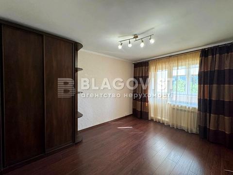 квартира за адресою Оноре де Бальзака вул., 16