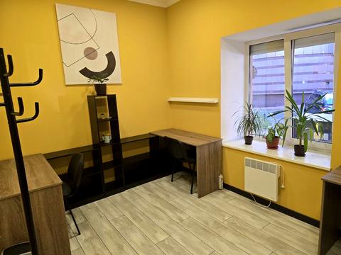 комерційна за адресою Обсерваторна вул., 12-А